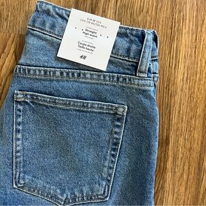 H&M high-rise straight leg jean! New with tags
